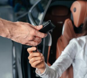 transferencia de coches en Sevilla - entrega llaves